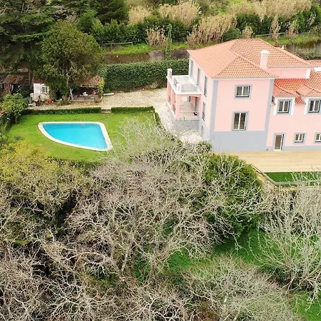 Quinta Dos Mouros Villa *